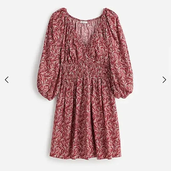 Puff-Sleeve V-Neck Mini Dress in Paisley Floral - Picture 6 of 8